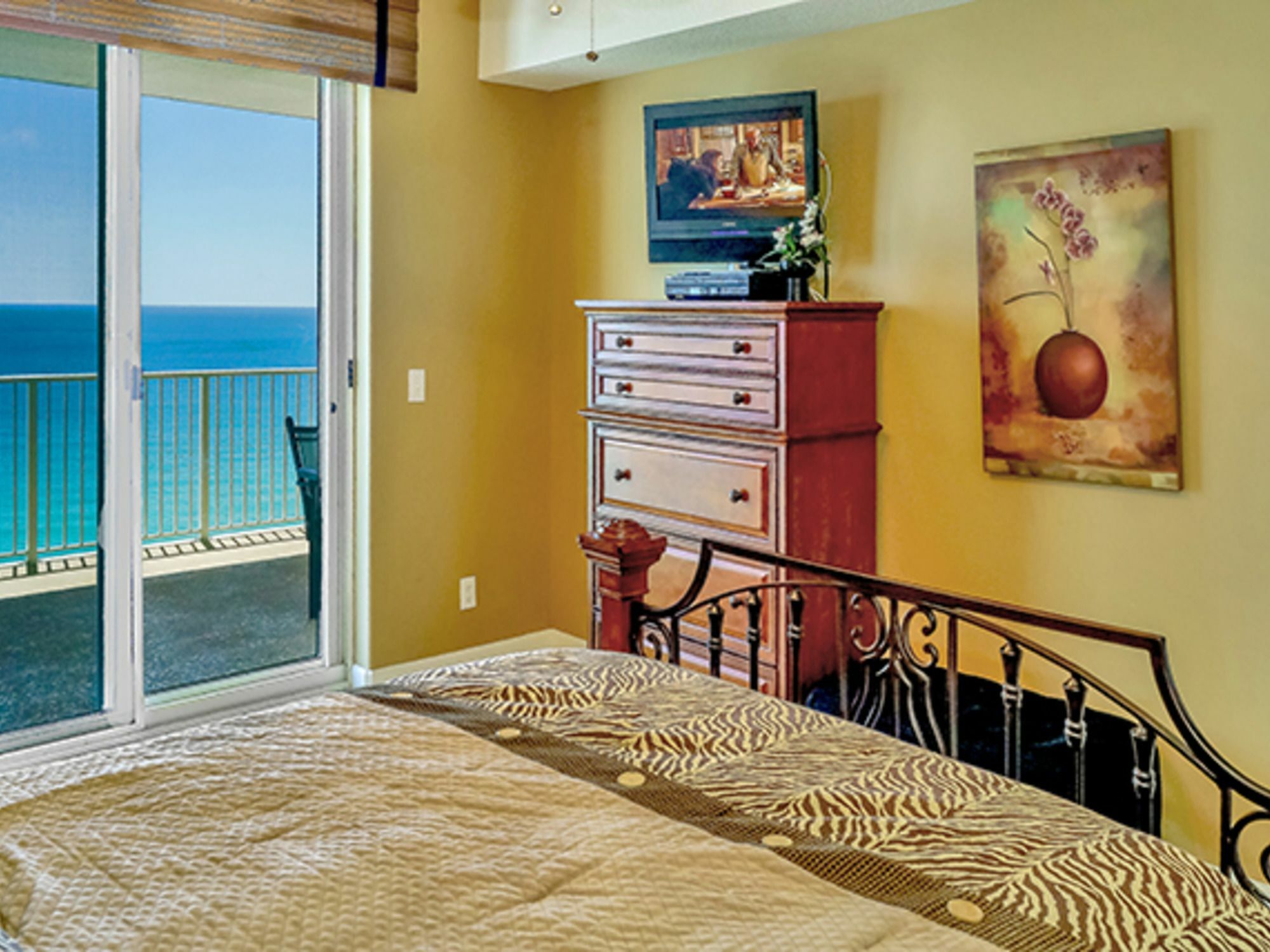 Ocean Ritz 1501 697344 By Redawning Hotel 3*